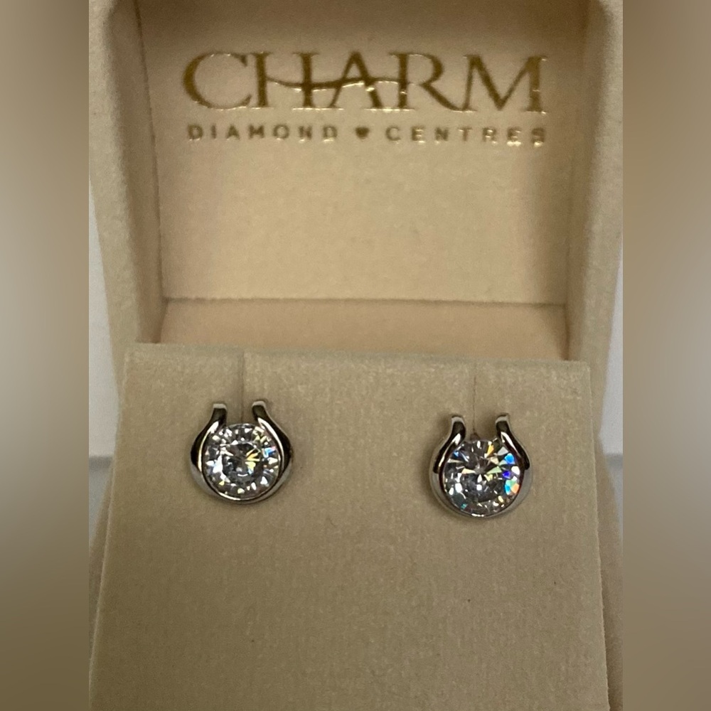 NWT Cubic Zirconia Stud Earrings